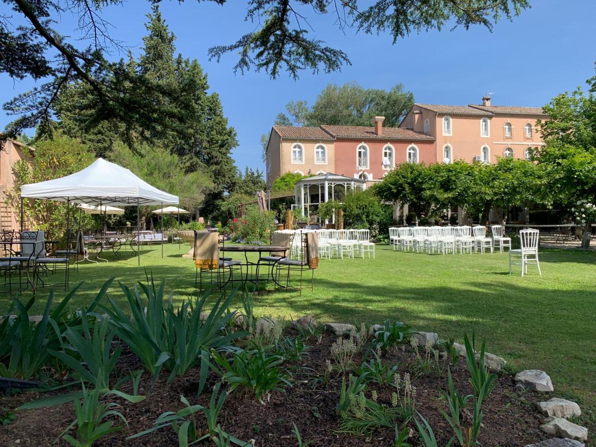 Hotel Moulin de la Roque à Althen-des-Paluds Extérieur photo