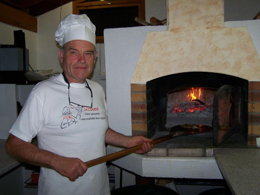 Hotel Moulin de la Roque à Althen-des-Paluds Extérieur photo